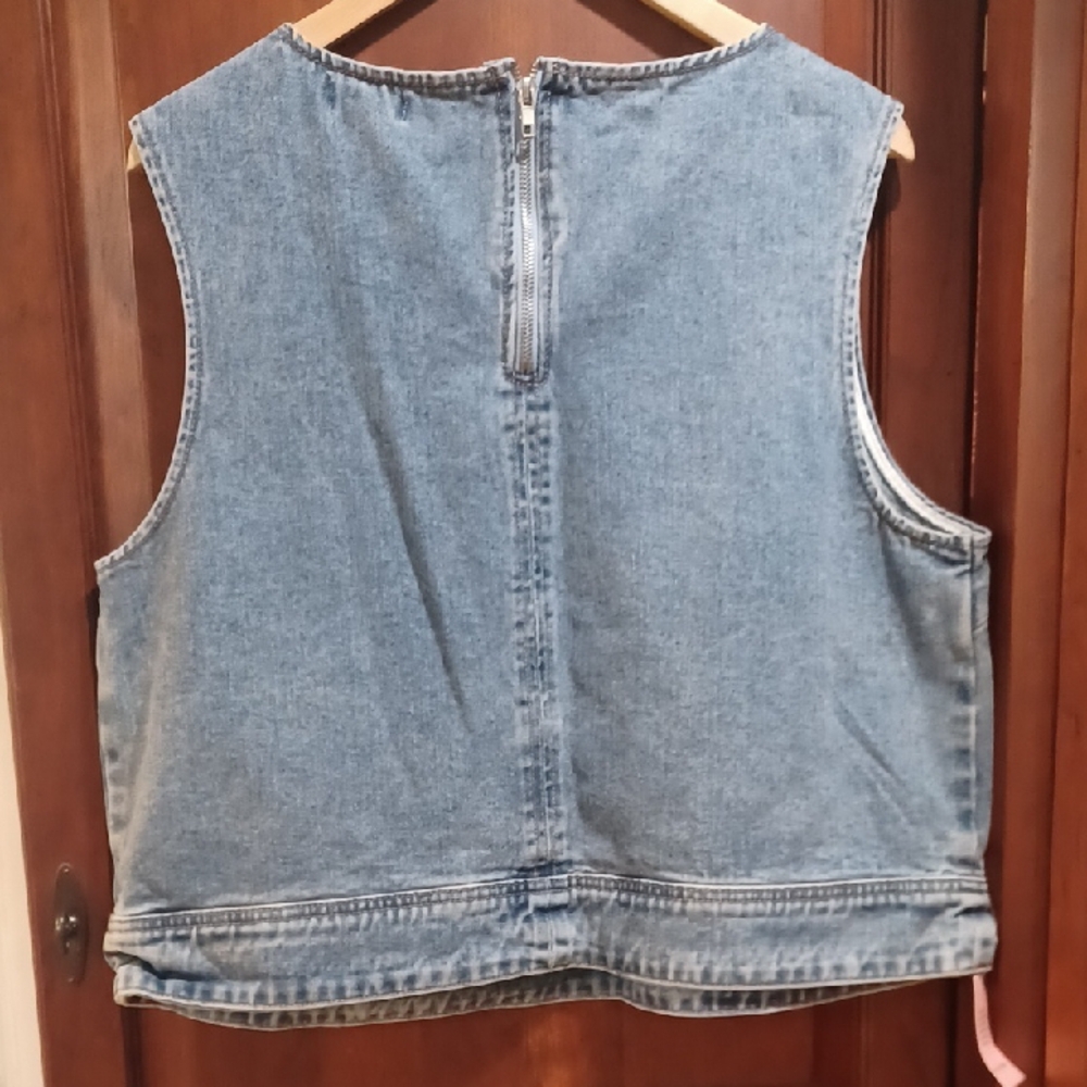 PrettyLittleThing Blue Denim Tank Top - Picture 3 of 4